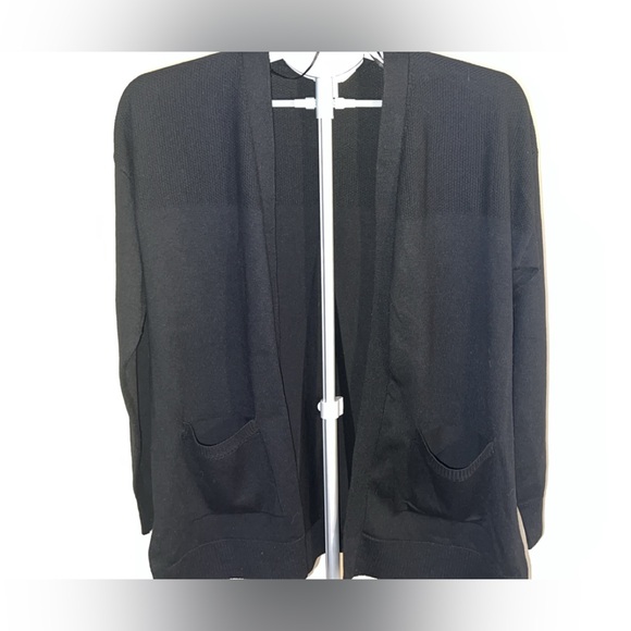 Sweaters - Black Cardigan with pockets